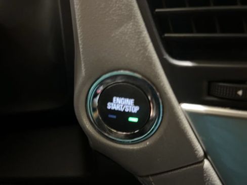 Used 2019 Chevrolet Tahoe LT AWD/4WD image 16