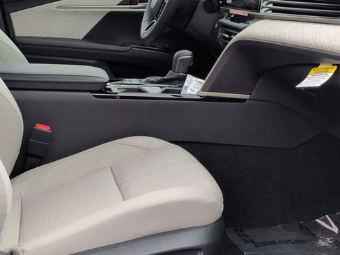 New 2026 Toyota Camry XLE image 28