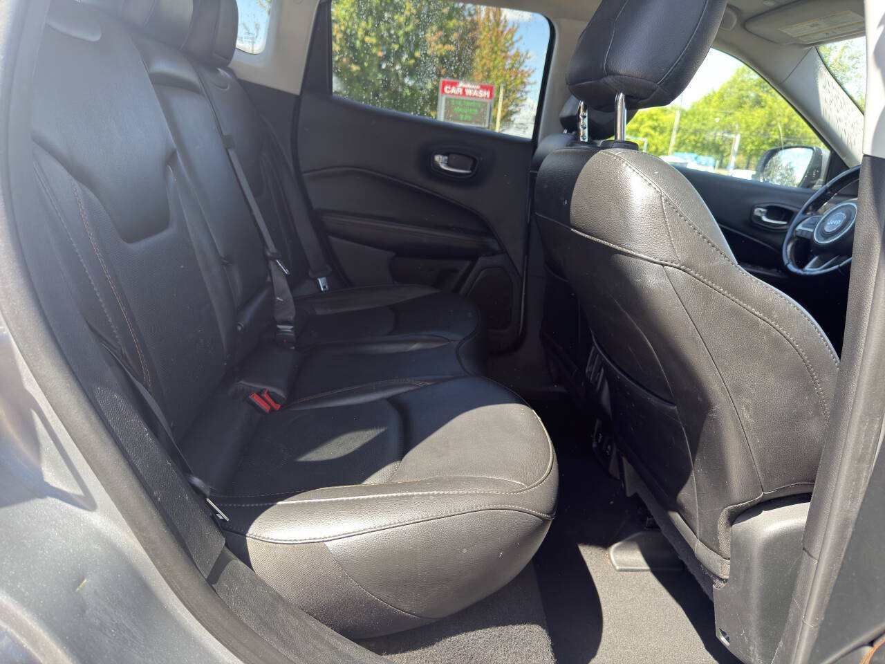 Used 2020 Jeep Compass Limited AWD/4WD image 4