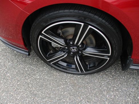 Certified 2024 Honda Accord Sport image 9