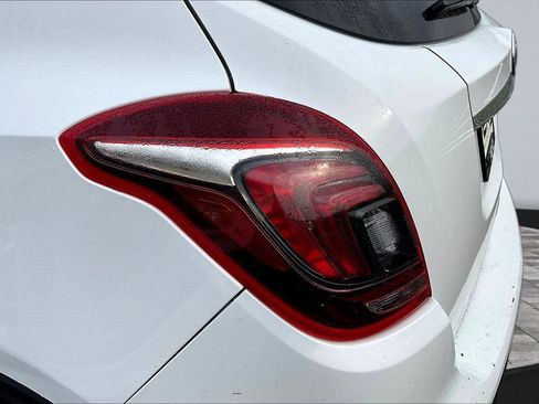 Used 2019 Buick Encore Preferred w/ Safety Package FWD image 19
