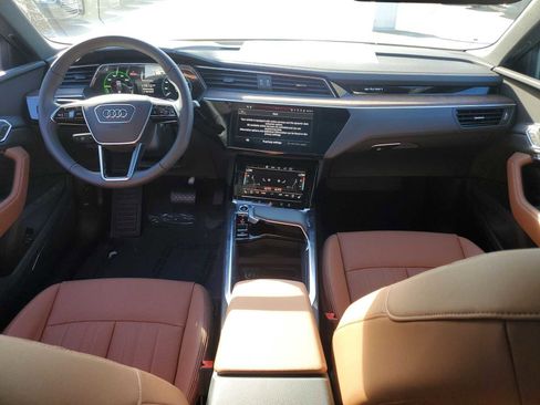 Certified 2023 Audi e-tron Premium Plus w/ Premium Plus Package image 14