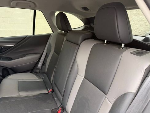 Certified 2025 Subaru Outback Onyx Edition image 26