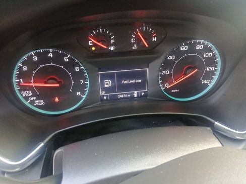 Used 2024 Chevrolet Equinox LS AWD/4WD image 9