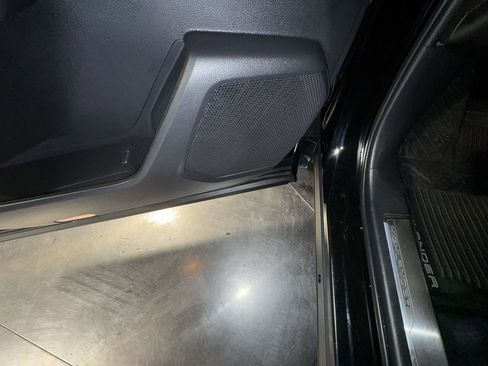 Used 2021 Toyota Highlander Platinum image 21