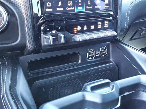 Used 2022 RAM 1500 Limited AWD/4WD image 16