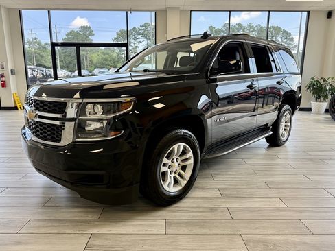 Used 2017 Chevrolet Tahoe LT RWD image 3