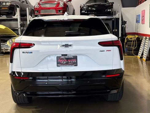 Used 2024 Chevrolet Blazer EV RS AWD/4WD image 97