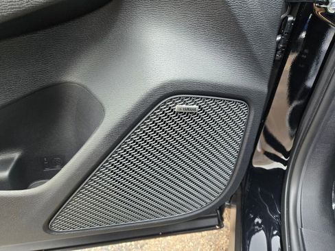 New 2026 Mitsubishi Outlander SE FWD image 19