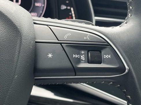 Used 2019 Audi Q8 Prestige AWD/4WD image 39
