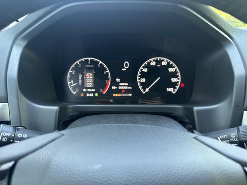 Used 2025 Honda Odyssey EX-L image 25