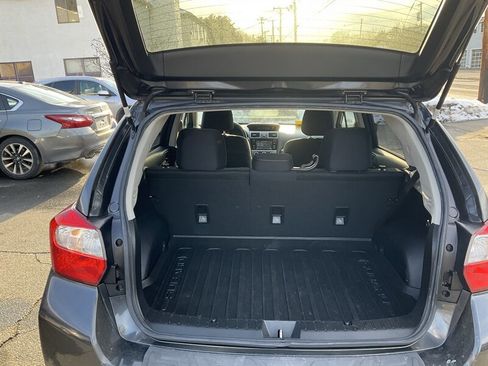 Used 2015 Subaru Crosstrek 2.0i Premium image 12