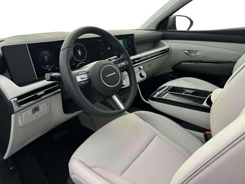 New 2026 Hyundai Tucson Limited image 14