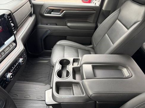 Certified 2022 GMC Sierra 1500 SLT image 25