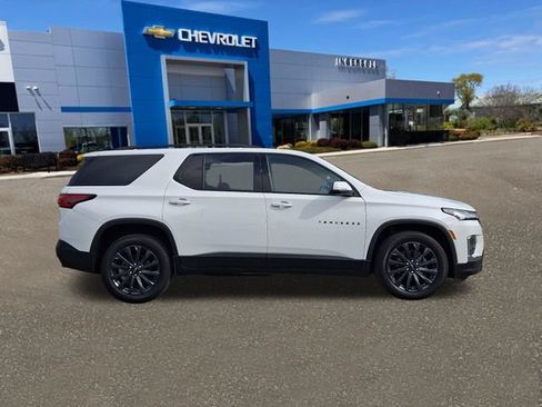 Used 2023 Chevrolet Traverse RS AWD/4WD image 26