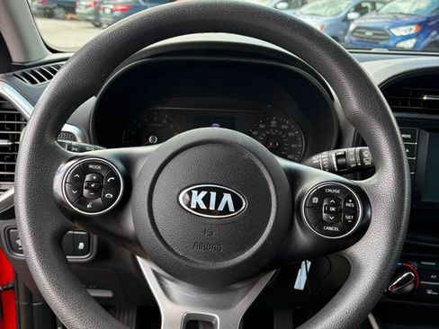 Used 2021 Kia Soul S FWD image 20