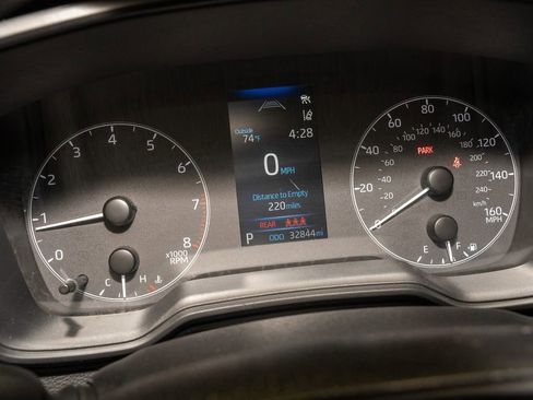 Used 2024 Toyota Corolla LE image 16