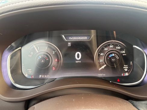 Used 2025 RAM 2500 Laramie AWD/4WD image 20
