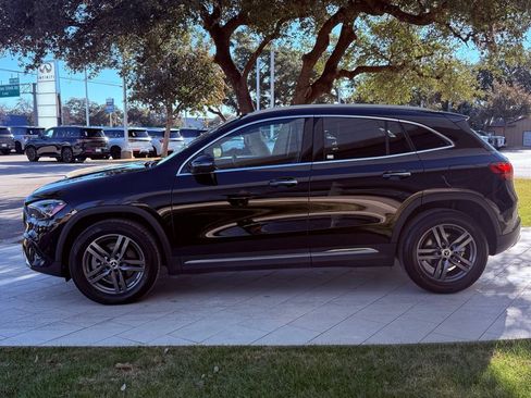 Used 2025 Mercedes-Benz GLA 250 GLA 250 w/ Exclusive Package image 10