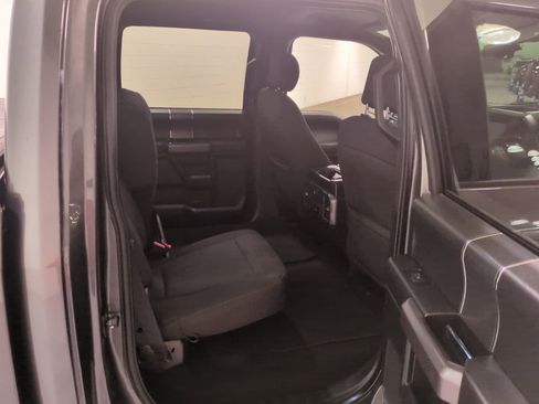 Used 2019 Ford F150 XLT w/ Equipment Group 302A Luxury image 12