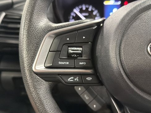 Used 2023 Subaru Crosstrek 2.0i AWD/4WD image 21