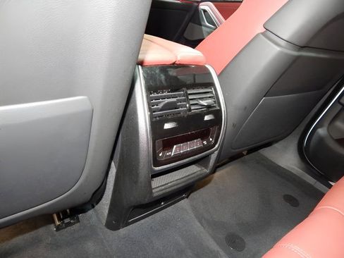 Used 2021 BMW X6 xDrive40i w/ M Sport Package AWD/4WD image 25