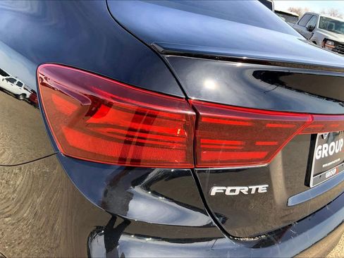 Certified 2023 Kia Forte GT-Line image 32