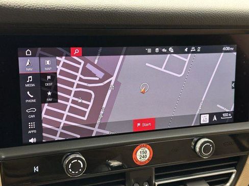 New 2025 Porsche Macan AWD/4WD image 28