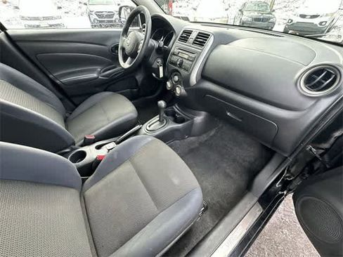 Used 2012 Nissan Versa SV image 14