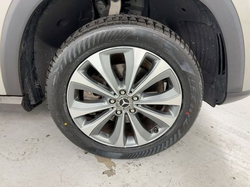 Certified 2021 Mercedes-Benz GLE 350 w/ Premium Package image 12