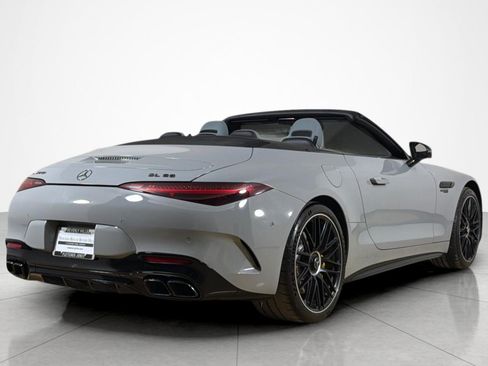 Used 2022 Mercedes-Benz SL 55 AMG 4MATIC image 5
