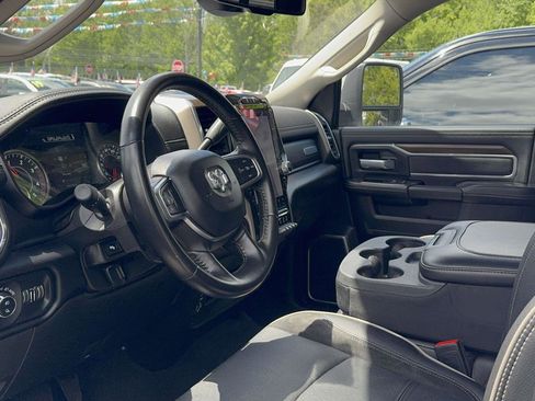 Used 2024 RAM 2500 Laramie AWD/4WD image 29