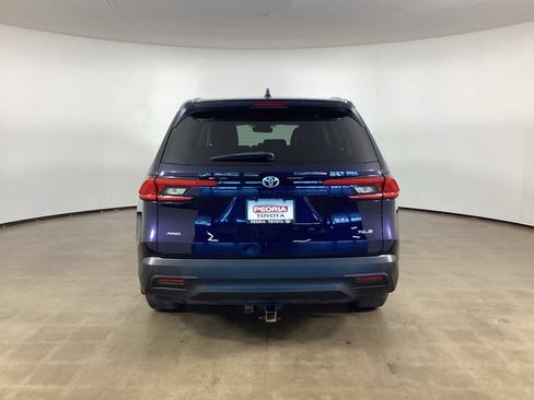 Used 2024 Toyota Grand Highlander AWD image 10