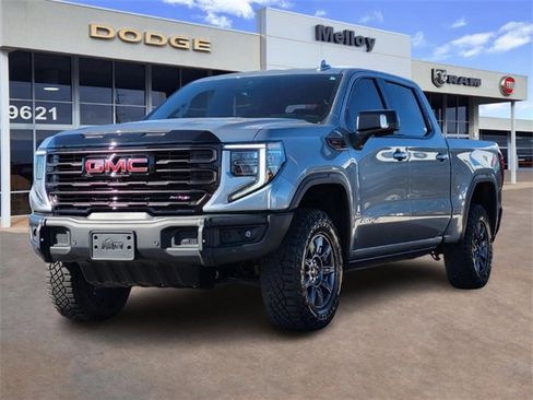 Used 2024 GMC Sierra 1500 AT4X image 2