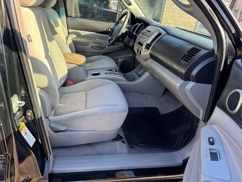 Used 2010 Toyota Tacoma 4x4 Access Cab V6 image 29