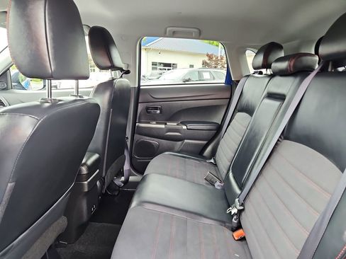 Used 2026 Mitsubishi Outlander Sport SE AWD/4WD image 26