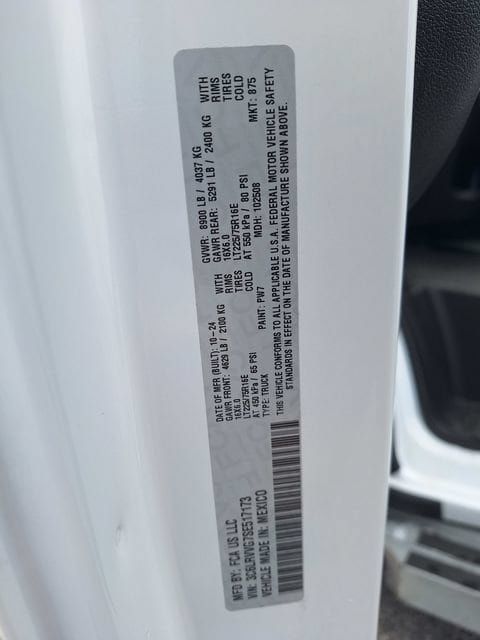 Used 2025 RAM ProMaster 2500 w/ U-Haul Equipment Group FWD image 27