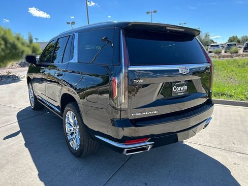 Used 2021 Cadillac Escalade Premium Luxury w/ Driver Assist Tech Package AWD/4WD image 5
