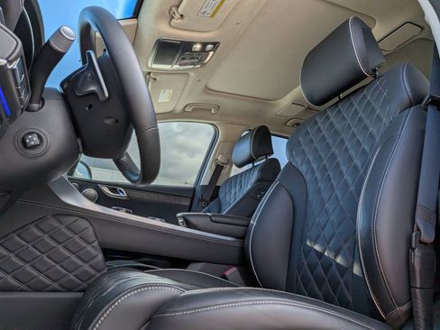 Used 2024 Genesis GV80 3.5T Prestige w/ Prestige Package image 13