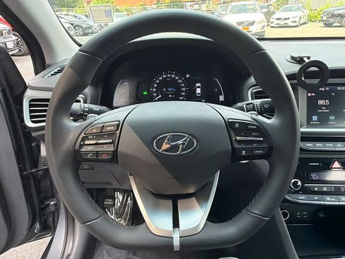 Used 2019 Hyundai Ioniq SEL FWD image 23