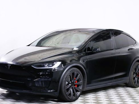 Used 2023 Tesla Model X Plaid AWD/4WD image 3
