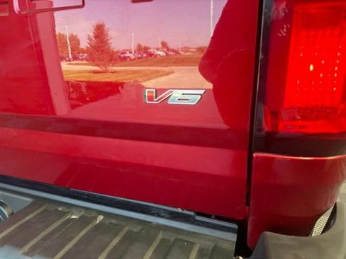 Used 2021 Chevrolet Colorado Z71 AWD/4WD image 26