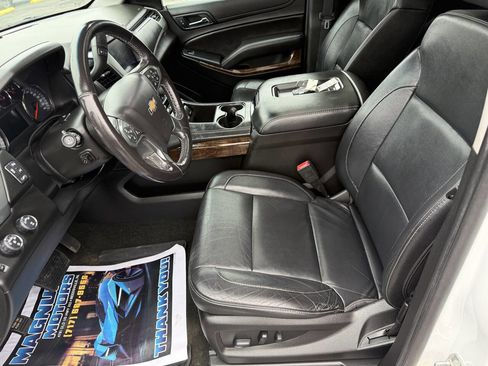 Used 2018 Chevrolet Tahoe LT image 10