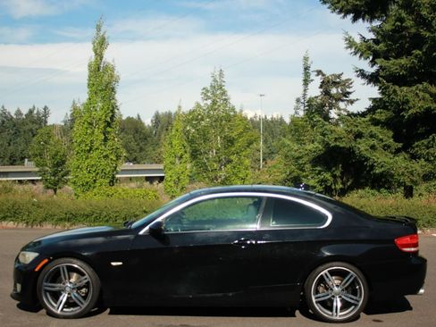 Used 2008 BMW 328i Coupe RWD image 4