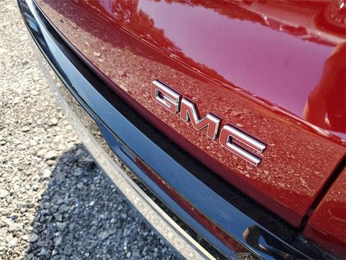 New 2025 GMC Acadia Denali w/ Super Cruise Package image 7