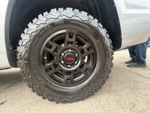 Used 2013 Toyota 4Runner SR5 w/ Convenience Pkg AWD/4WD image 27