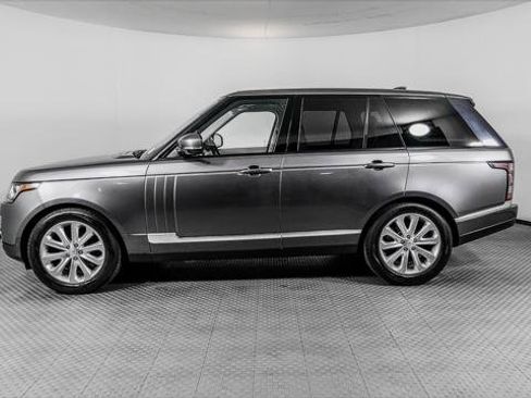 Used 2017 Land Rover Range Rover HSE AWD/4WD image 2