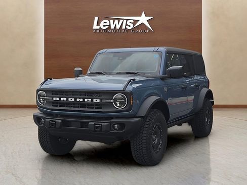 New 2025 Ford Bronco Big Bend w/ Black Diamond Package image 2