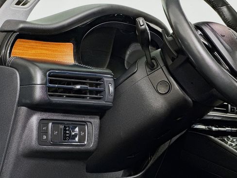 Used 2022 Lincoln Corsair Grand Touring w/ Towing Package image 17