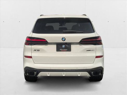 New 2026 BMW X5 xDrive40i w/ M Sport Package image 8